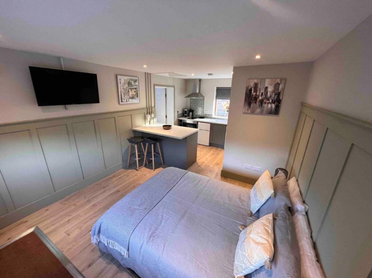 Seaview 1 Bed Open Condo - Free Parking Brighton Exterior photo